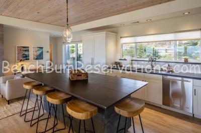 1677 Shell Beach Rd - 201