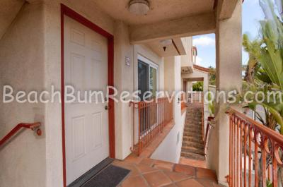 396 Dolliver St